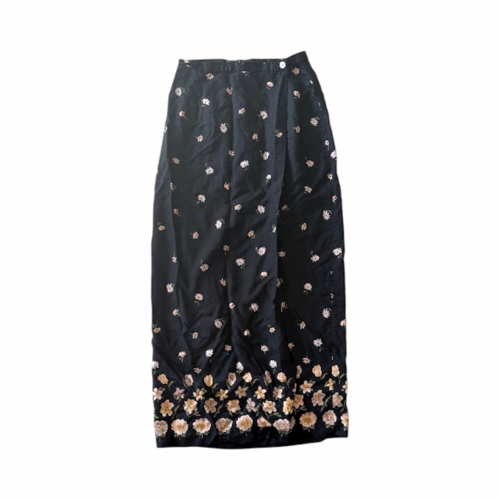 Vintage‎ Breeches Black Floral Skirt